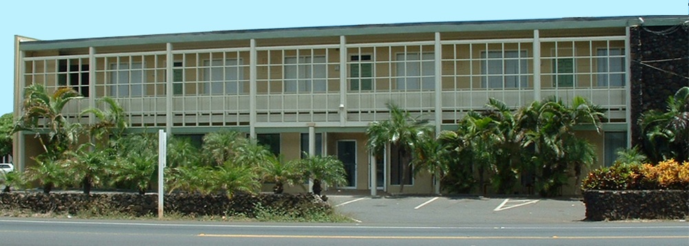 250 Waiehu Beach Road – 2,400 SF of retail / office space for lease with prime street visibility. Click for more info!