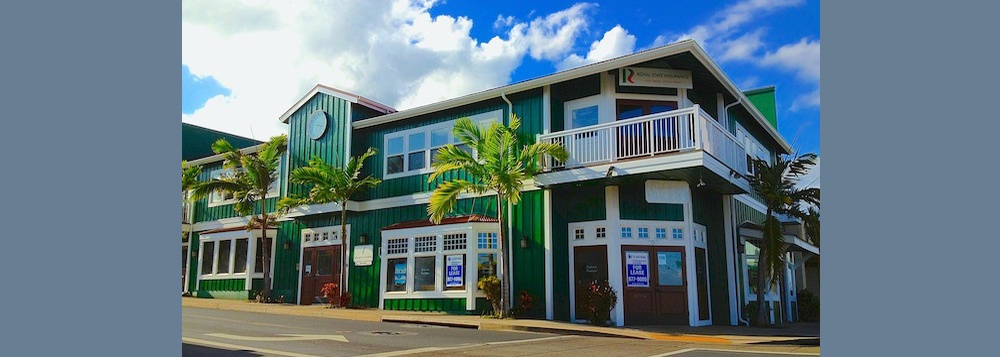 105 North Market Street – Professional office / retail space located in Wailuku. Click for more info!